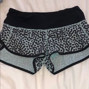 lululemon speed up short